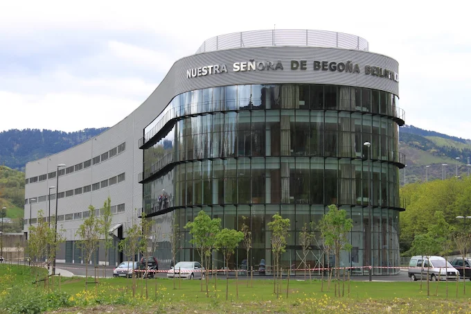 Fachada del Tanatorio Begoña de Bilbao