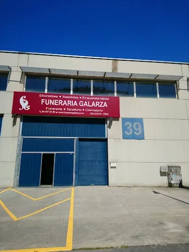 Fachada del Tanatorio Galarza de Dima
